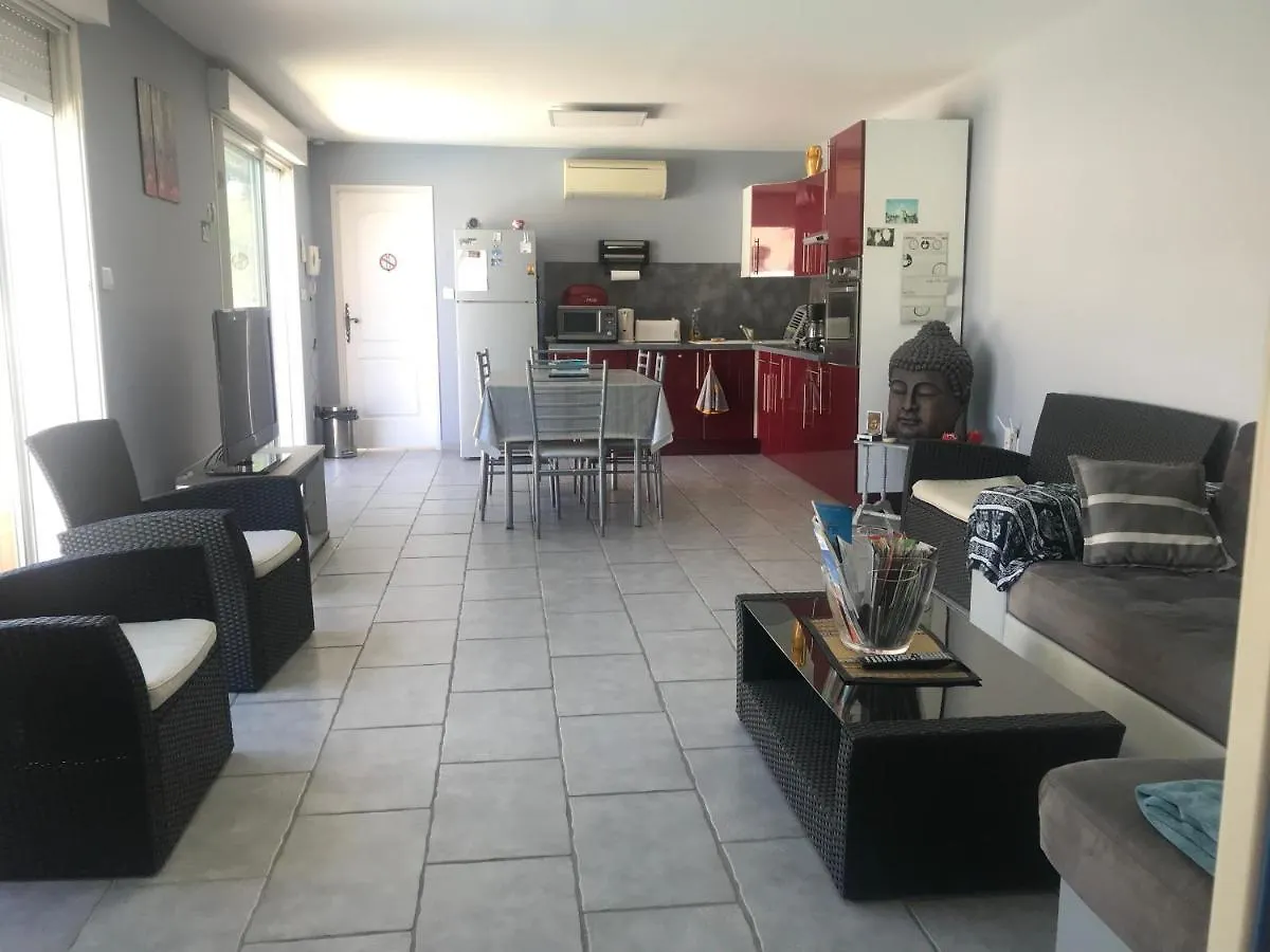 Les Clematites Apartment Donzere